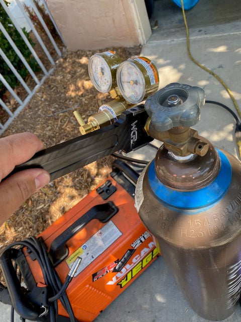 Flow Meters vs Regulators: Welding Gas Control Guide | WCR Tools